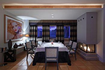 - Greenlife Golf Apartahotel